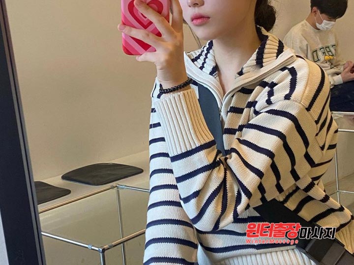 https://koreanmassage.xyz/wp-content/uploads/2025/03/8b2ea3_7084a12b23da43678b858c722f79b145mv2.jpg